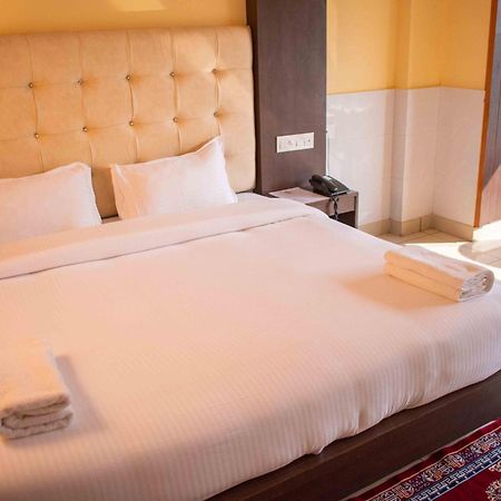Mvt Guesthouse & Restaurant Рішикеш Номер фото